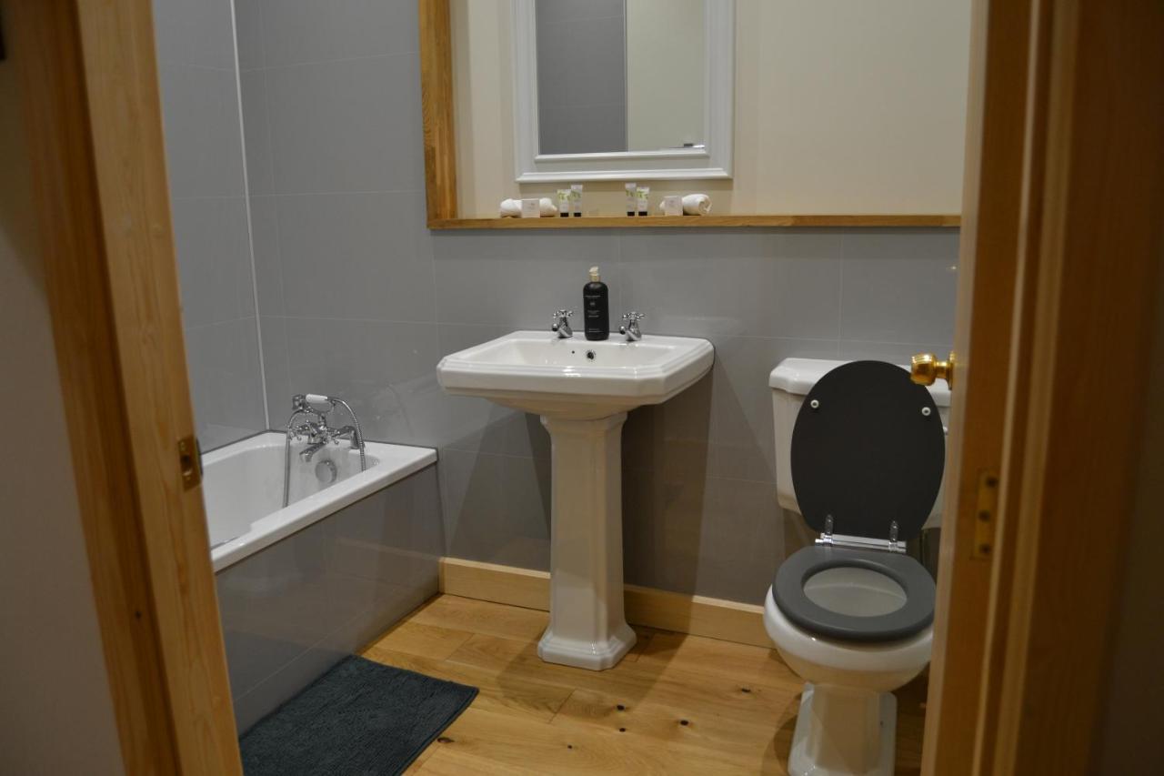 Hebble End Works Apartment 2 เฮบเดนบริดจ์ ภายนอก รูปภาพ